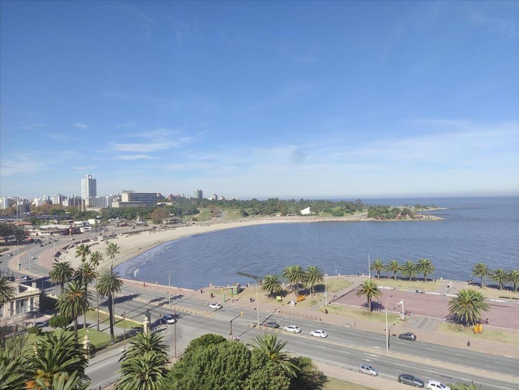 Oficina VENTA CON RENTA - Parque Rodó