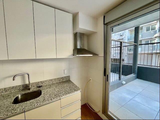 VENTA CON RENTA APARTAMENTO CORDÓN SUR 1 DORMITORIO CON AMP