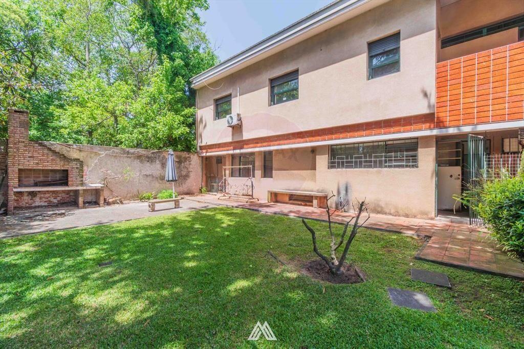 Venta casa 5 dormitorios gge fondo parillero Prado