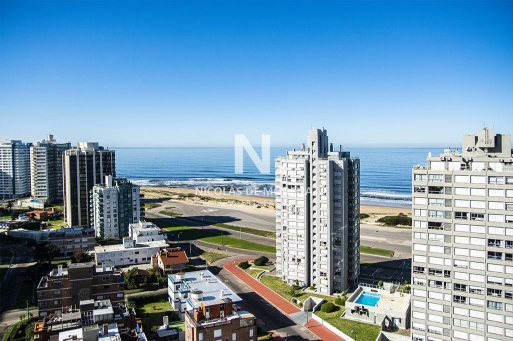 Apartamento de 3 dormitorios en La Pastora - del