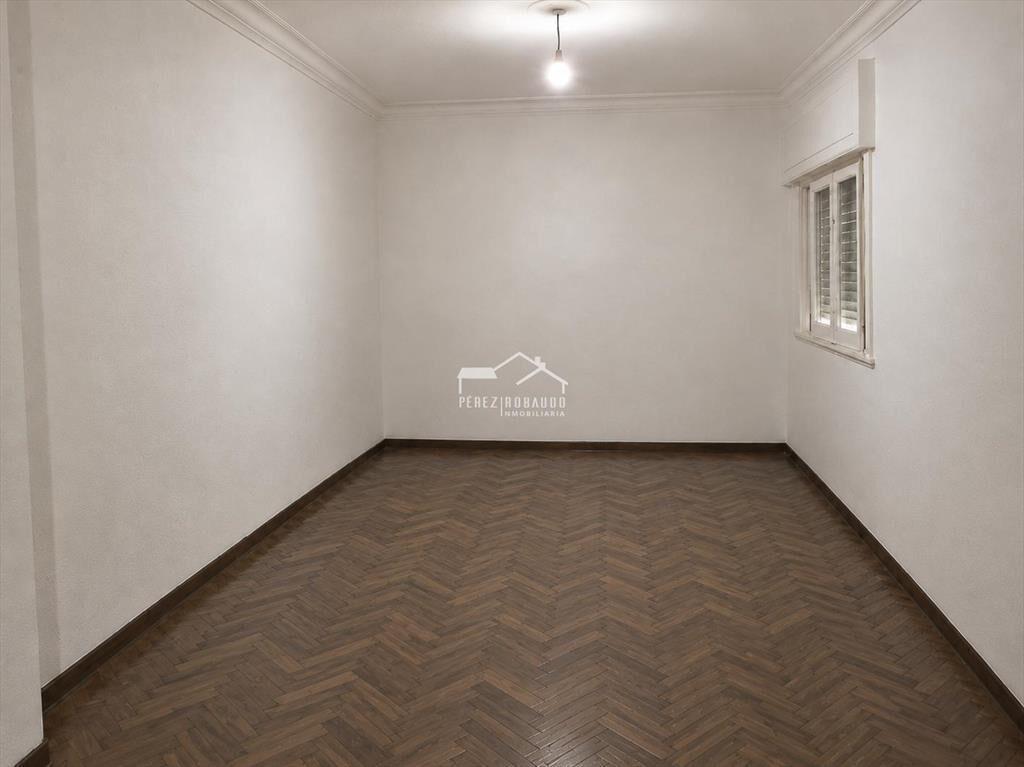 Venta apartamento 3 dormitorios amplios. Tres Cruces