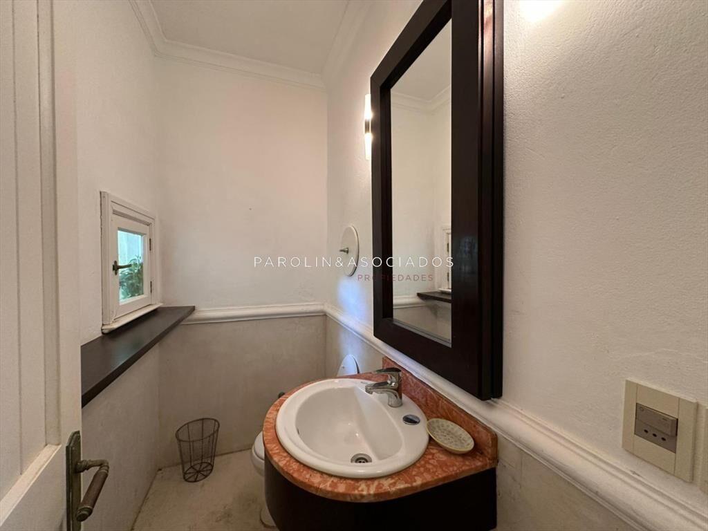 Excelente Casa de 5 Suites en Laguna Blanca