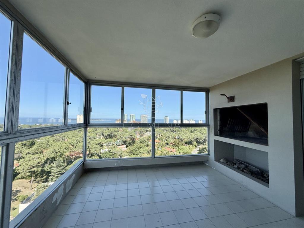Venta de Apartamento Parquemar Bosque Parada 15