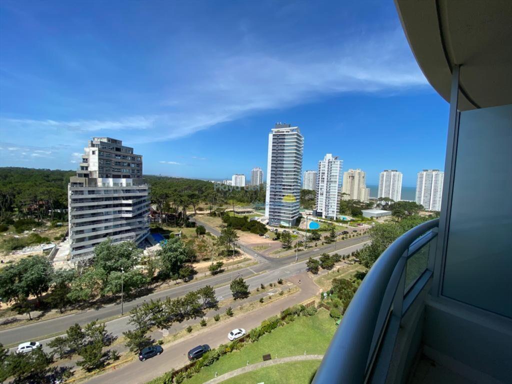 Apartamento en Venta de 2 dormitorios en Punta ,