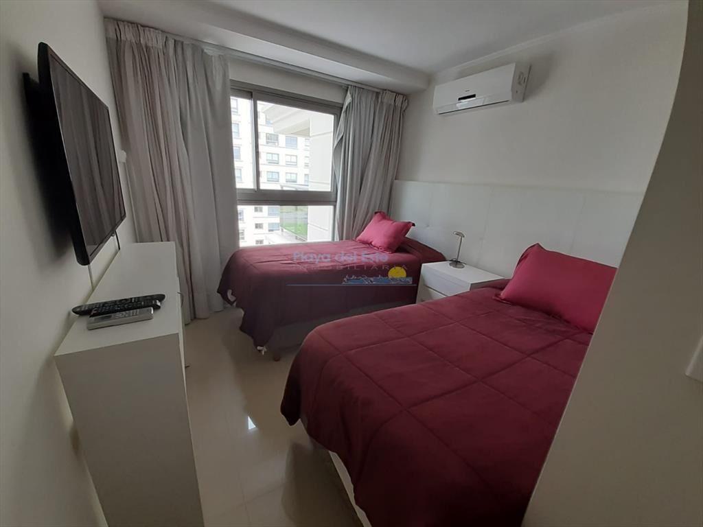 Apartamento de 2 dormitorios en Torre Imperiale ,