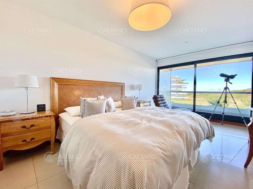Venta apartamento 3 dormitorios. Playa brava, Punta del Est