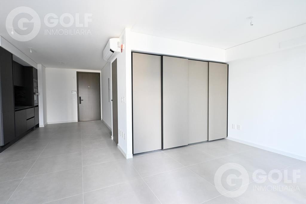 Apartamento de 1 dormitorio con garage en Cosmos Home, a pa