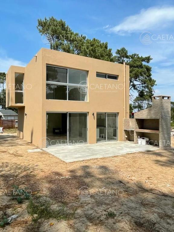Venta casa 3 dormitorios piedras del chileno