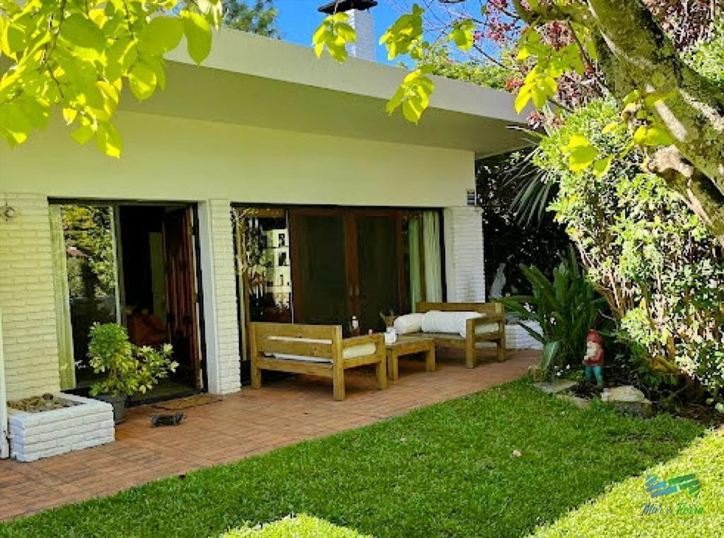CASA EN LA MANSA, DISPONIBLE ALQUILER TEMPORADA,