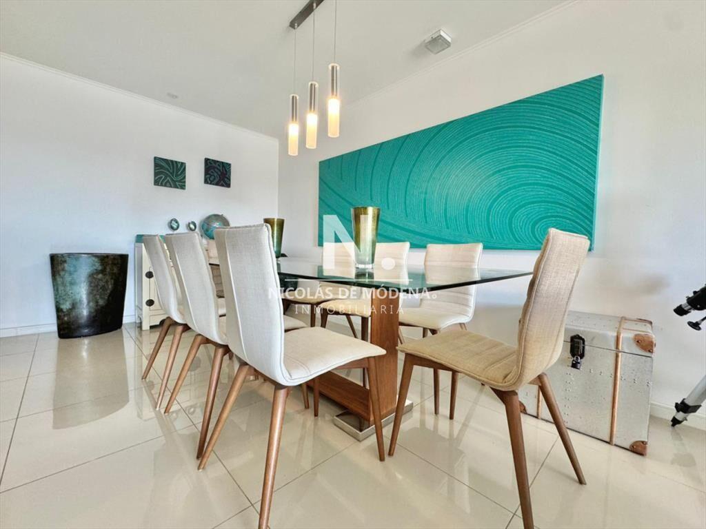 Vende apartamento con hermosa vista de 2 en punta