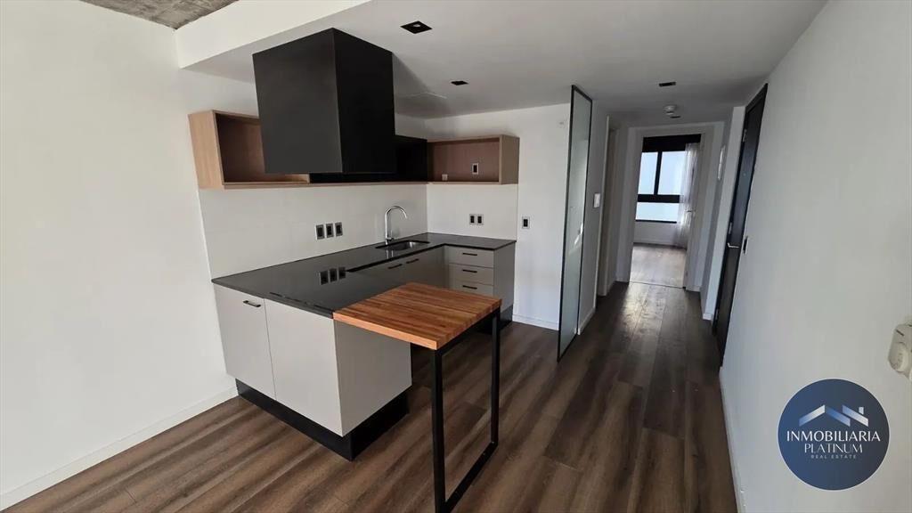 Apartamento en alquiler c/ cochera en Pocitos Nuevo