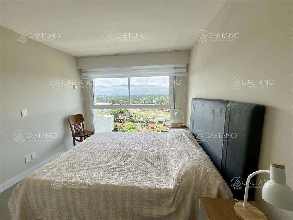 Venta apartamento 2 dormitorios. Roosevelt Punta