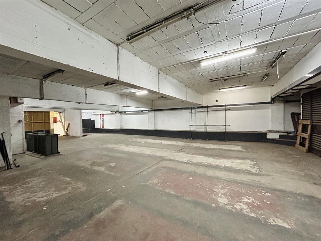 Alquiler local comercial zona mayorista Amezaga