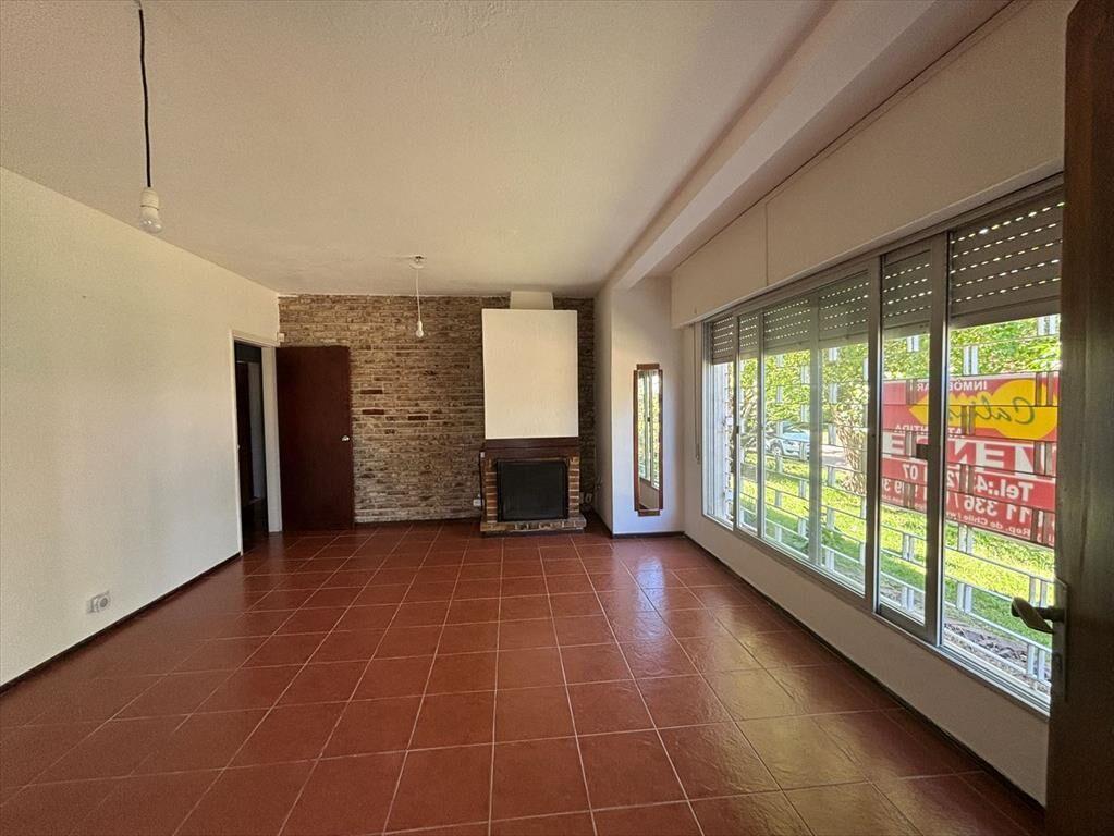 Venta en Atlántida , 3 dormitorios y Apto, 3 baños