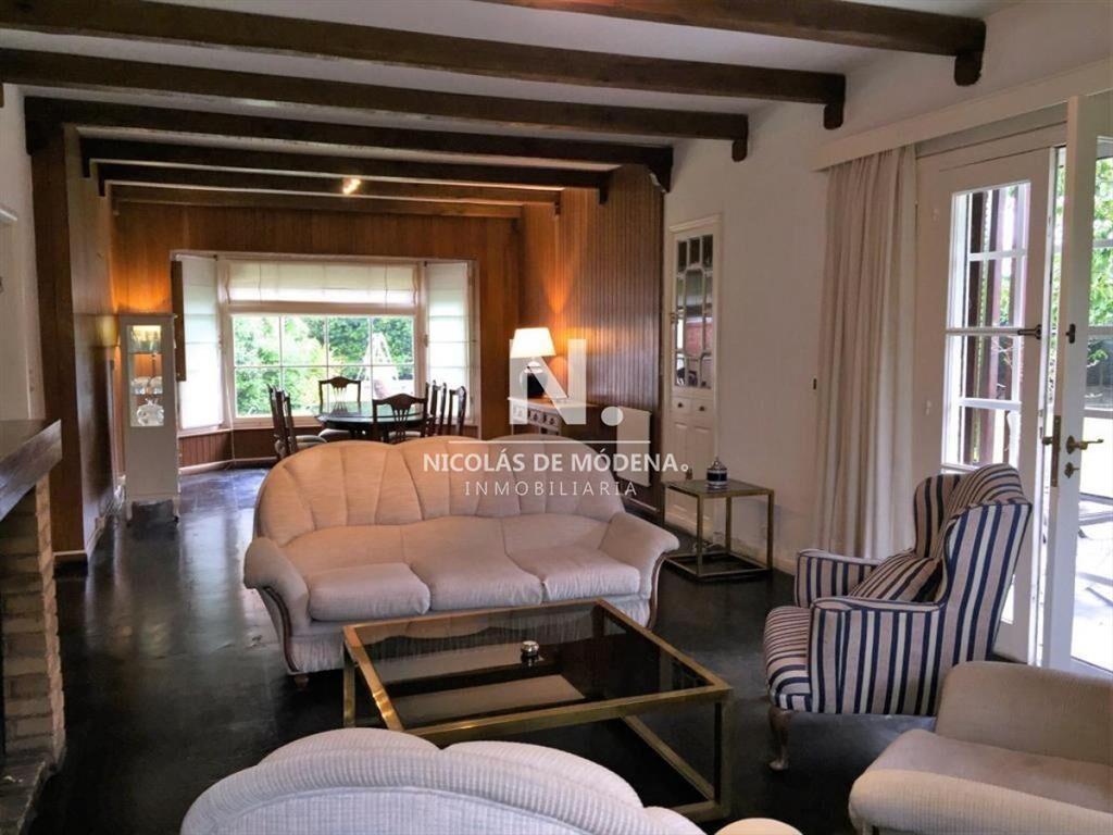 CASA EN VENTA EN PINARES, PLAYA MANSA , 4