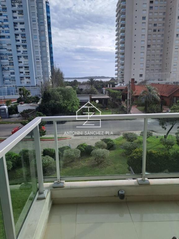 Alquiler invernal en Playa Mansa Punta del Este 3 dormitori
