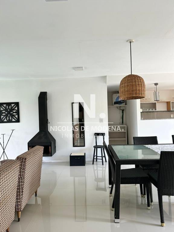 Casa en Montoya - La Barra