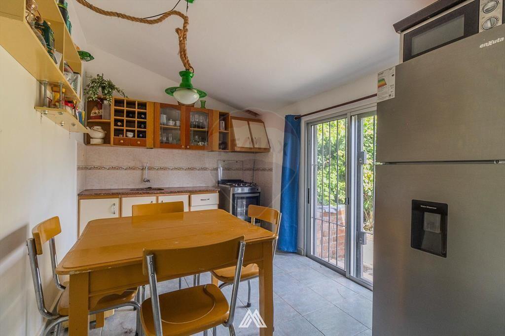 Venta casa dos dormitorios y garaje en San Luis