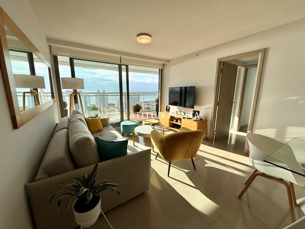 Apartamento en alquiler de 2 dormitorios