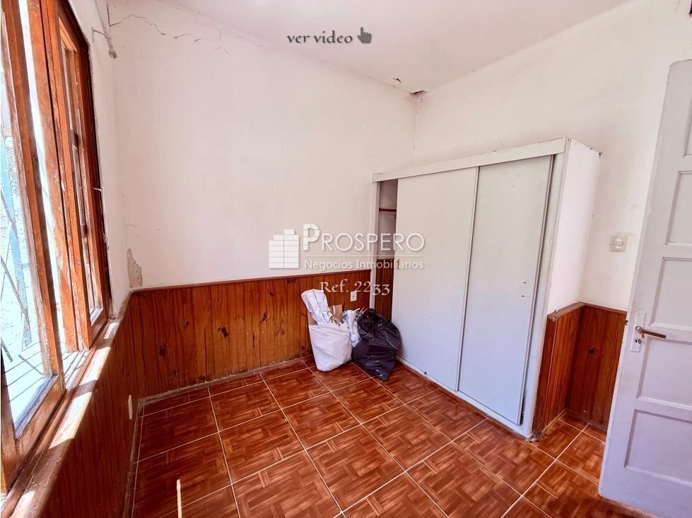 2233 Venta Casa 2dorm Pocitos Fondo Galpón