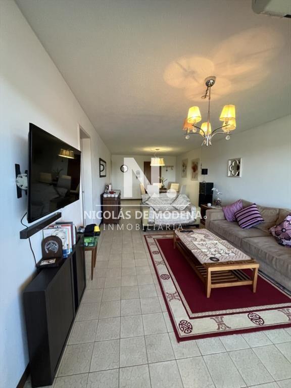 Departamento de 2 dormitorios en venta en Punta R
