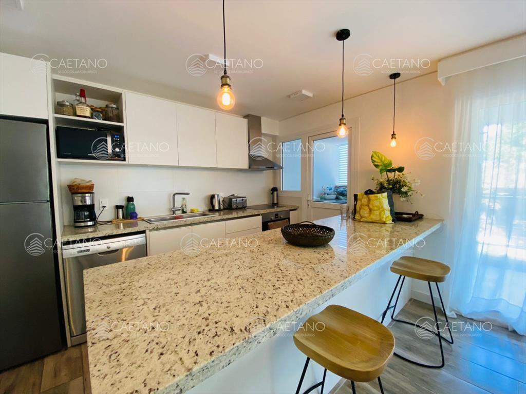 Apartamento en Venta Tres Suites y Dependencia