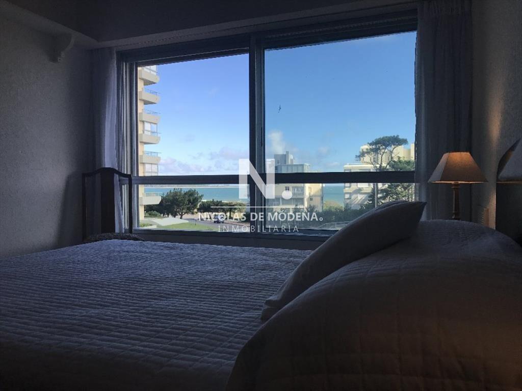 Apartamento en mansa, 3 dormitorios consulte!