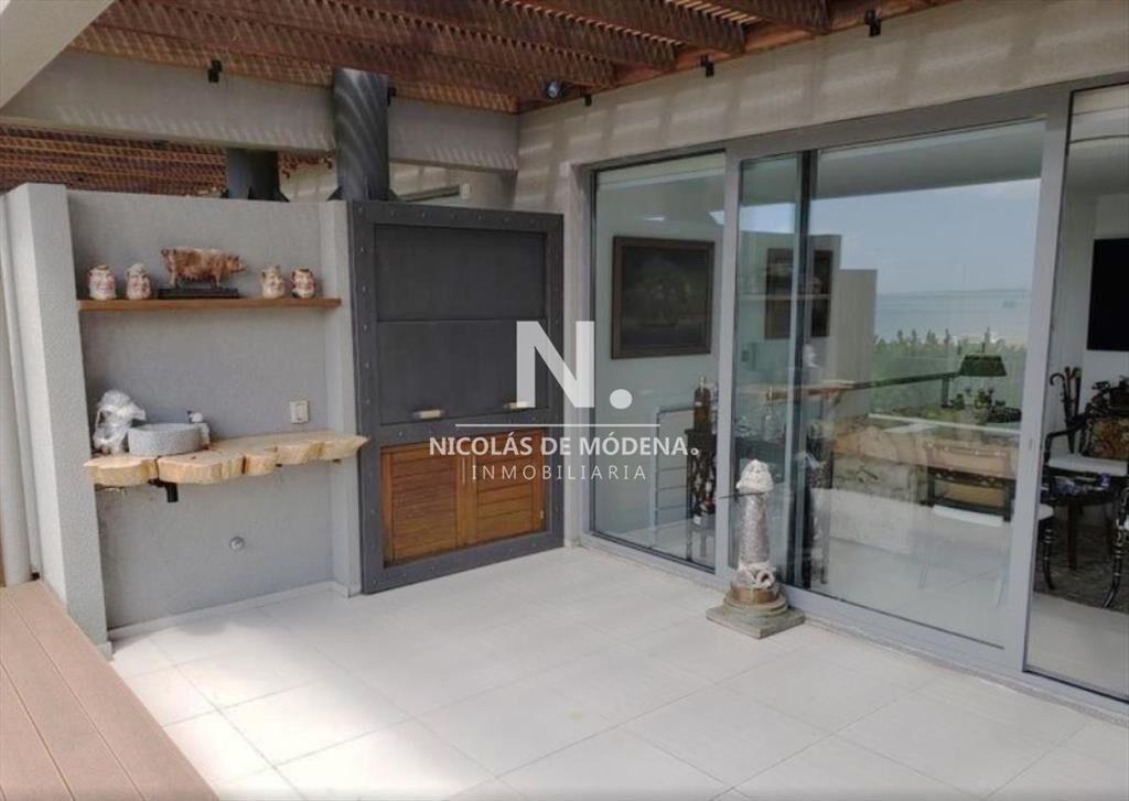Apartamento en Venta de 3 dormitorios en el Alta