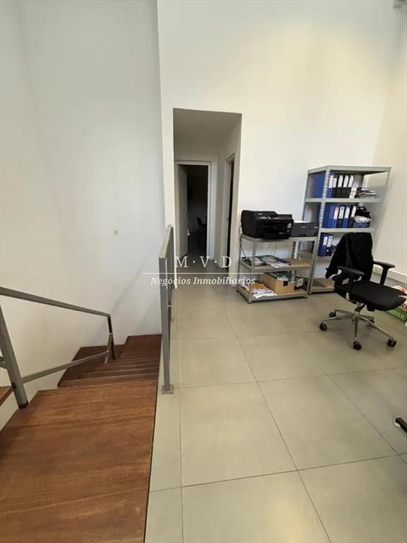 Local Multiuso de 400m2, Depósito En 2 Plantas,
