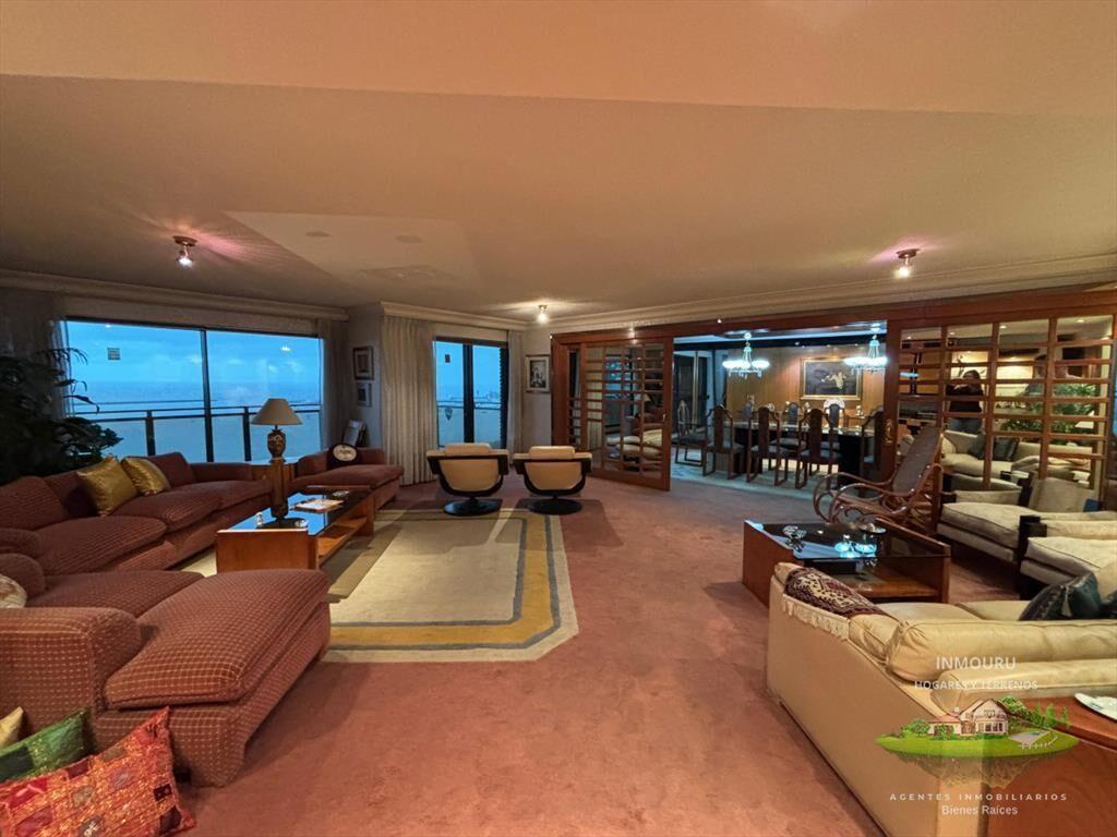 Hermoso apartamento super amplio en VENTA