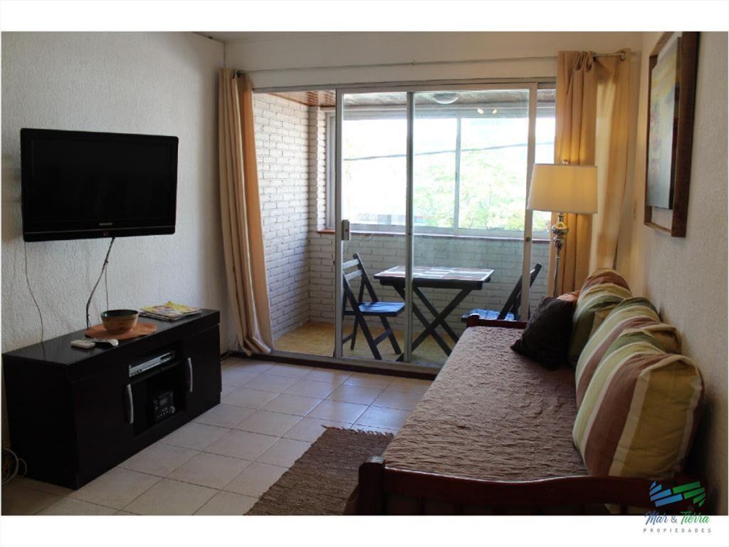 Apartamento en Alquiler y Venta en Península-