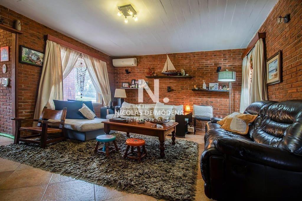 En venta casa de 4 dormitorios en Mansa Punta del