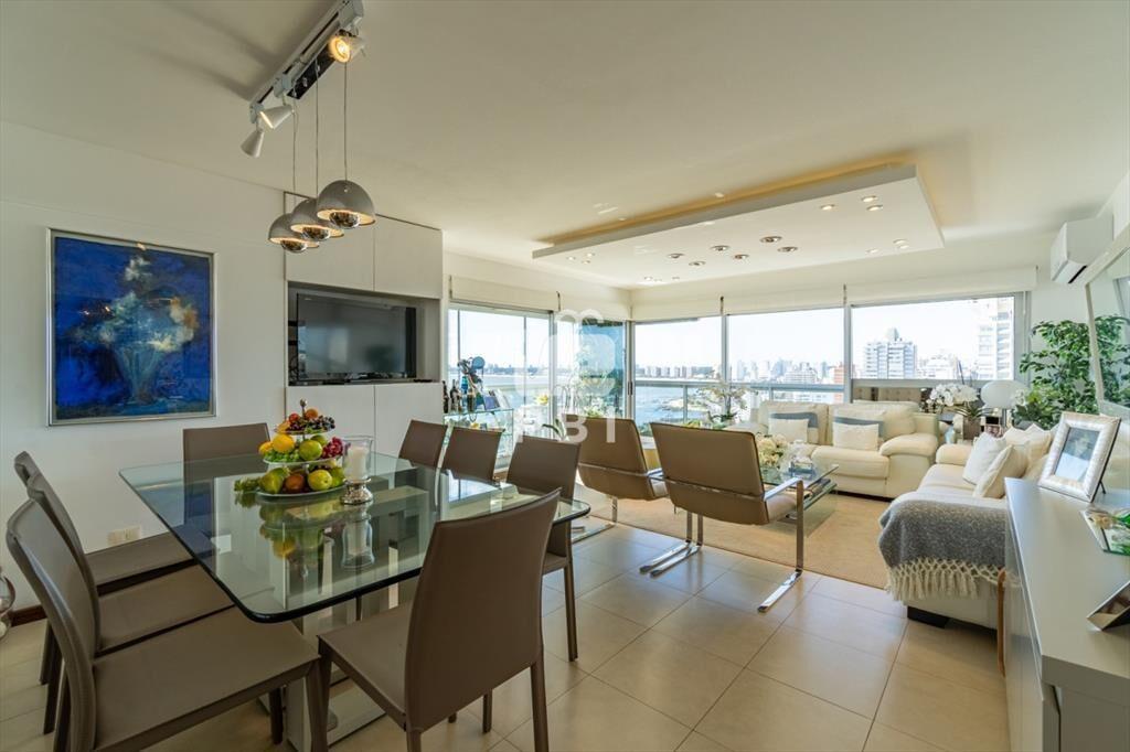 Venta de apartamento 3 dormitorios con vista al
