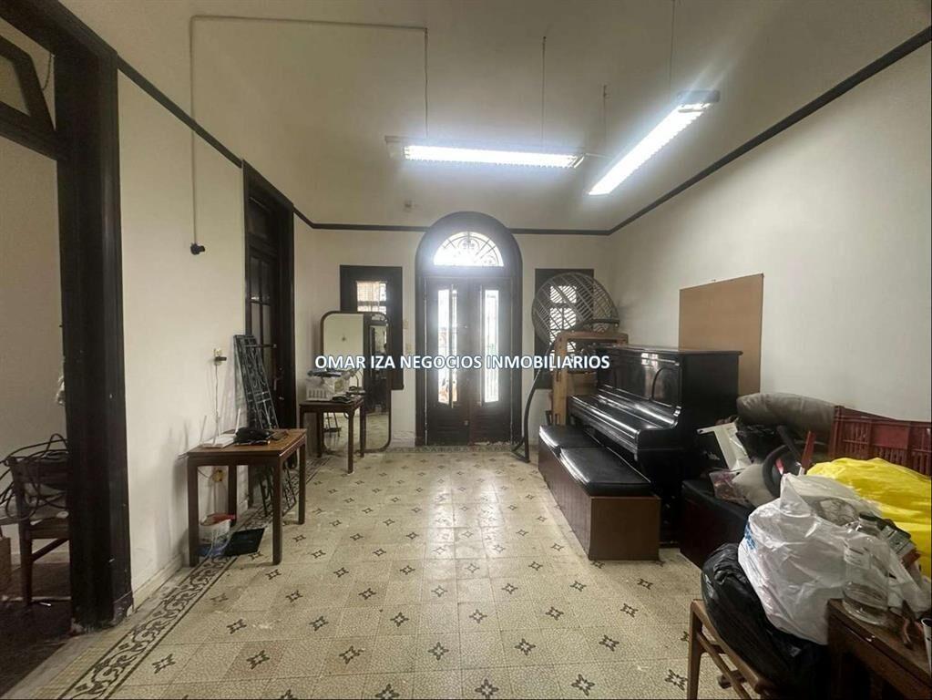 VENTA CASA PH EN BRAZO ORIENTAL, 3 DORMITORIOS , JARDIN AL