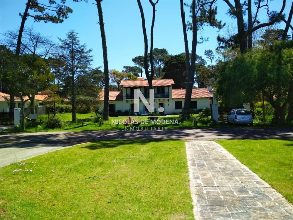 Hermosa casa en zona San Rafael en alquiler
