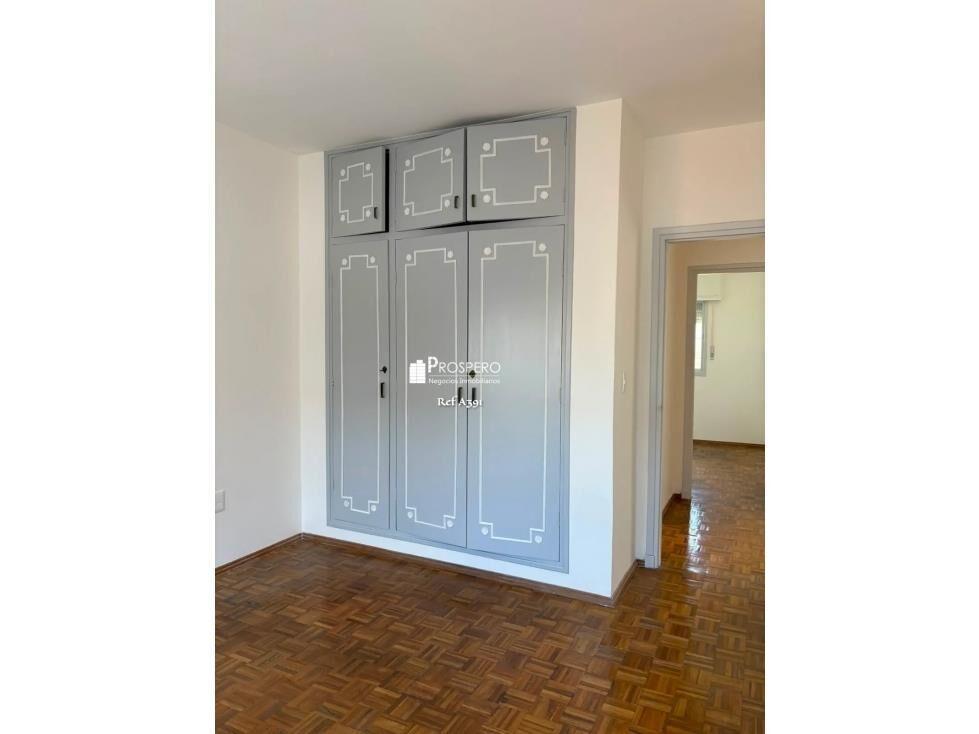 A391 alquiler penthouse apto 2 dorm Centro c/cochera y terra