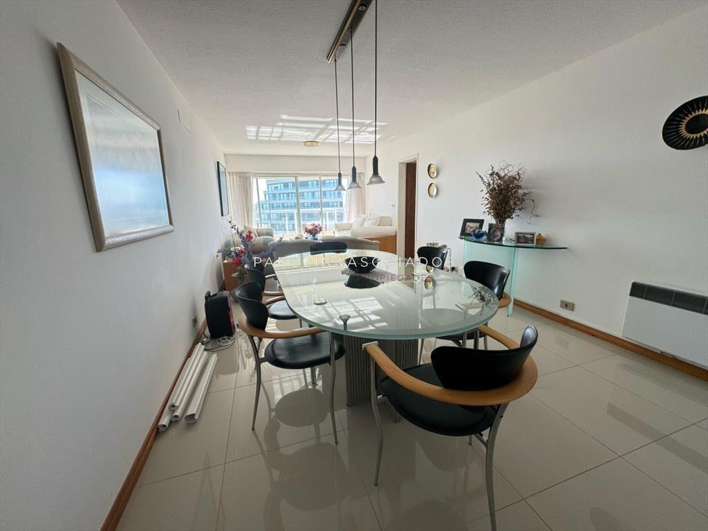 Apartamento 2 dormitorios en Roosevelt