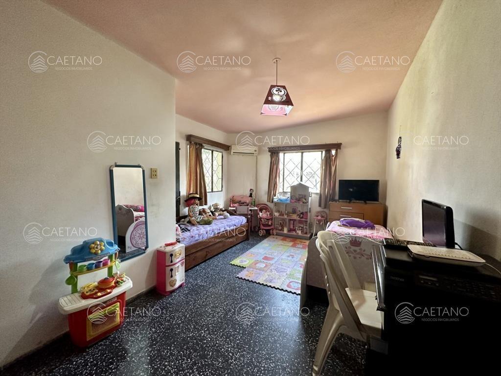 MONTEVIDEO, CASA EN VENTA - OPORTUNIDAD