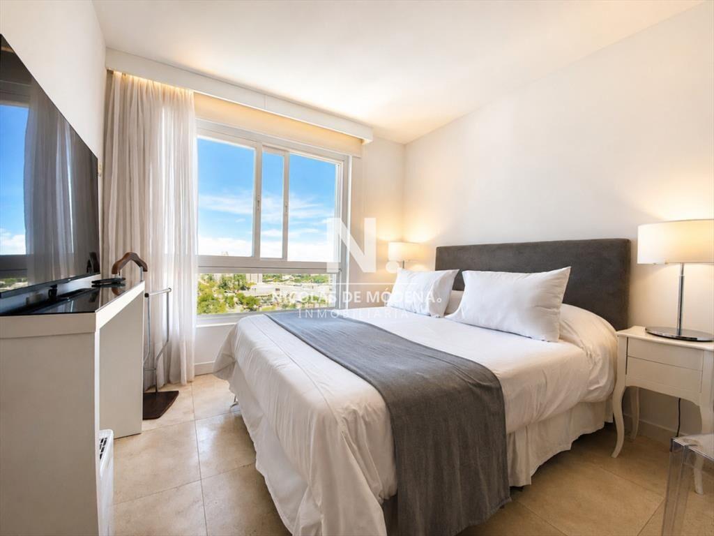 Vende apartamento de 2 dormitorios en Roosevelt, con vista