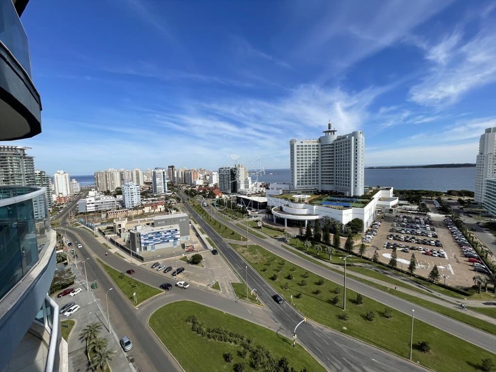 Hermoso apartamento con vista al mar en Playa
