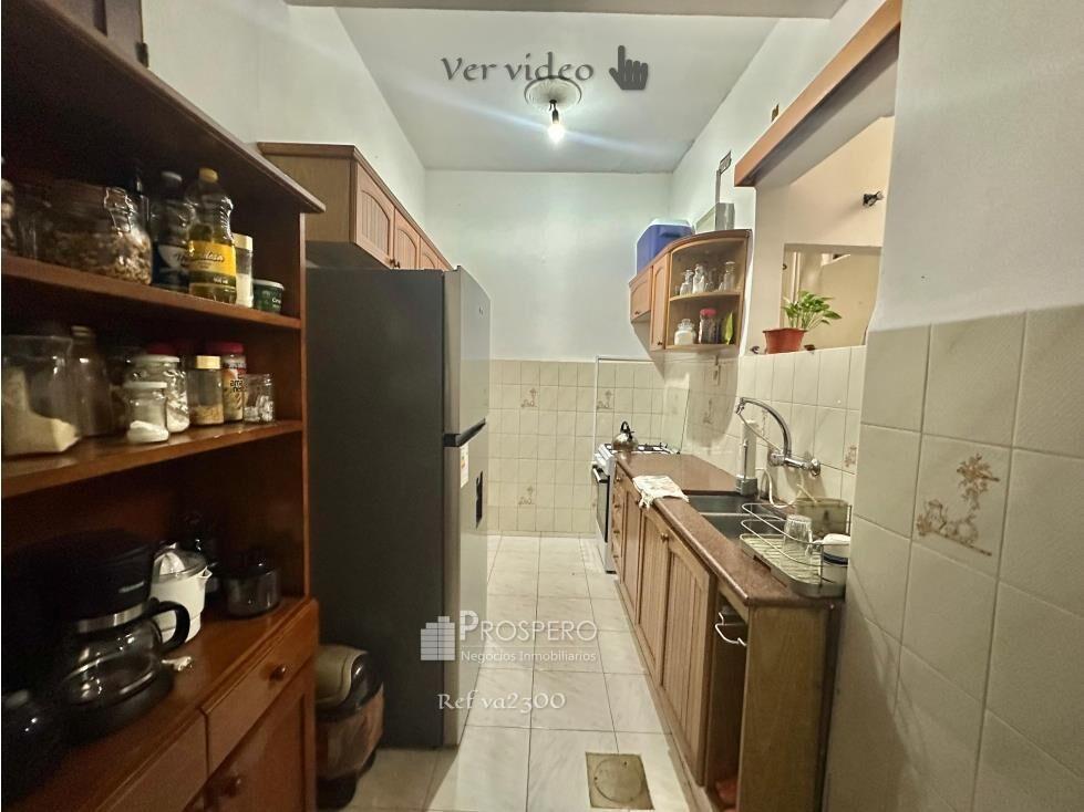 va2300/p/2 venta apto 2 dorm barrio sur planta baja