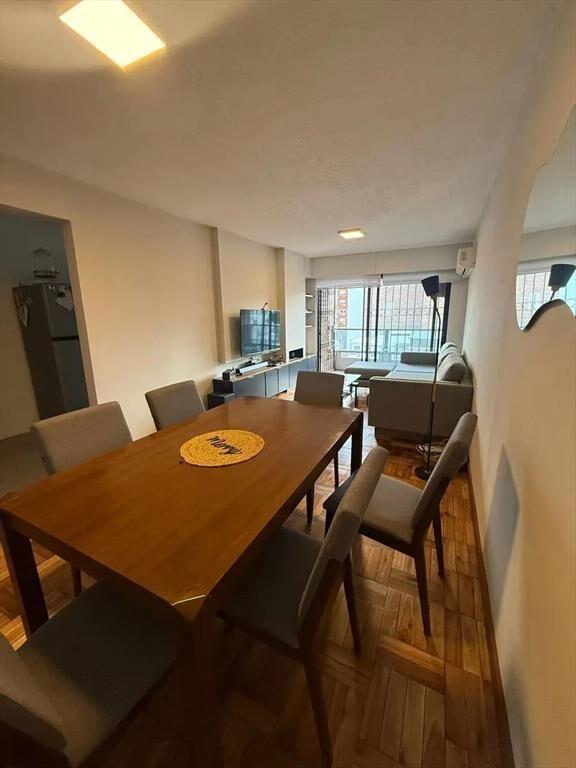 Alquiler de Apartamento Amueblado 2 Dormitorios y 2 Cocher