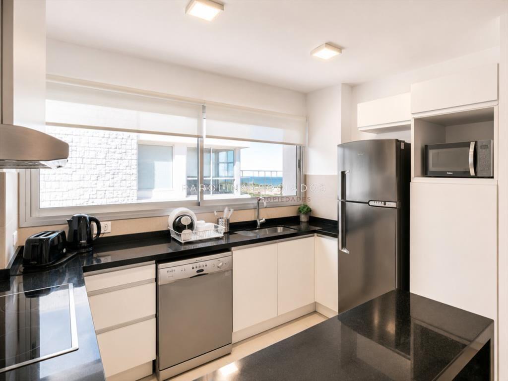 Apartamento de 3 Dormitorios en Primera Línea