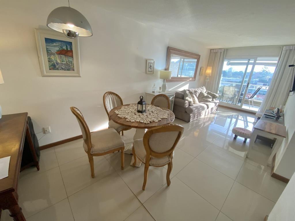 APARTAMENTO EN VENTA 2 DORMITORIOS EN EDIFICIO EMOZIONE