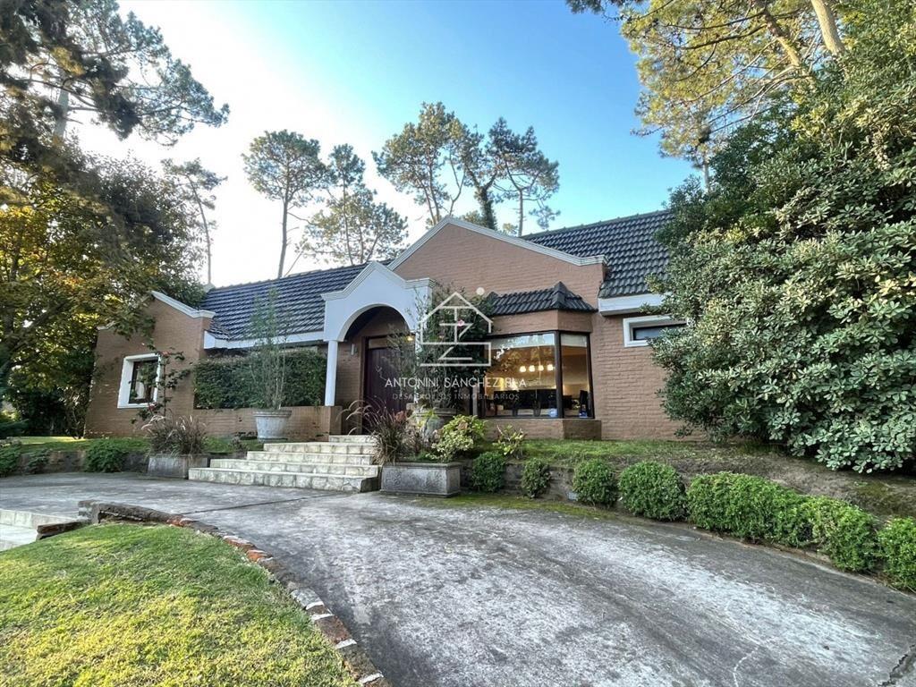 Magnifica residencia