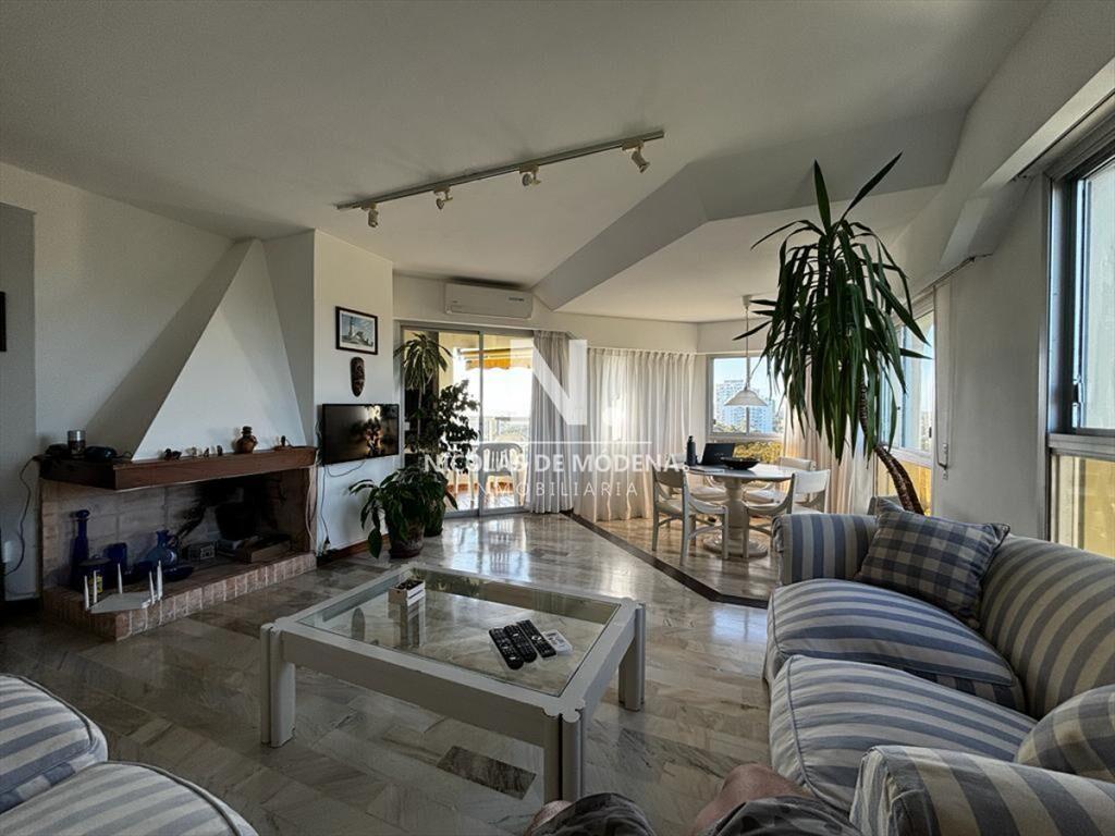 Apartamento en venta 2 dormitorios en Punta del Este