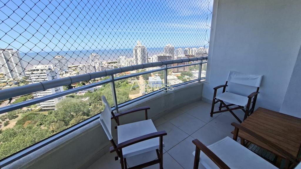 Apartamento en Punta del Este, Brava