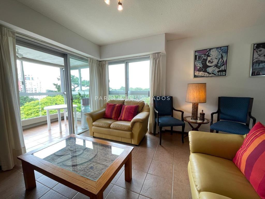 Departamento en venta en Parquemar Bosque, Punta