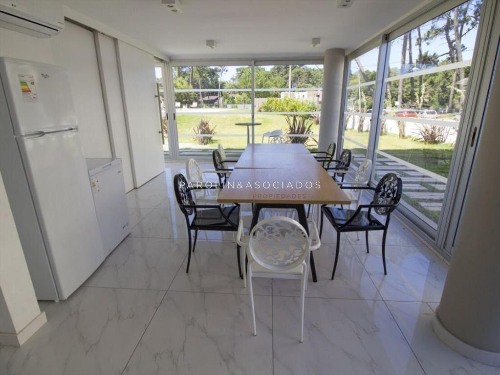 Apartamento de 2 dormitorios en venta en Bellagio