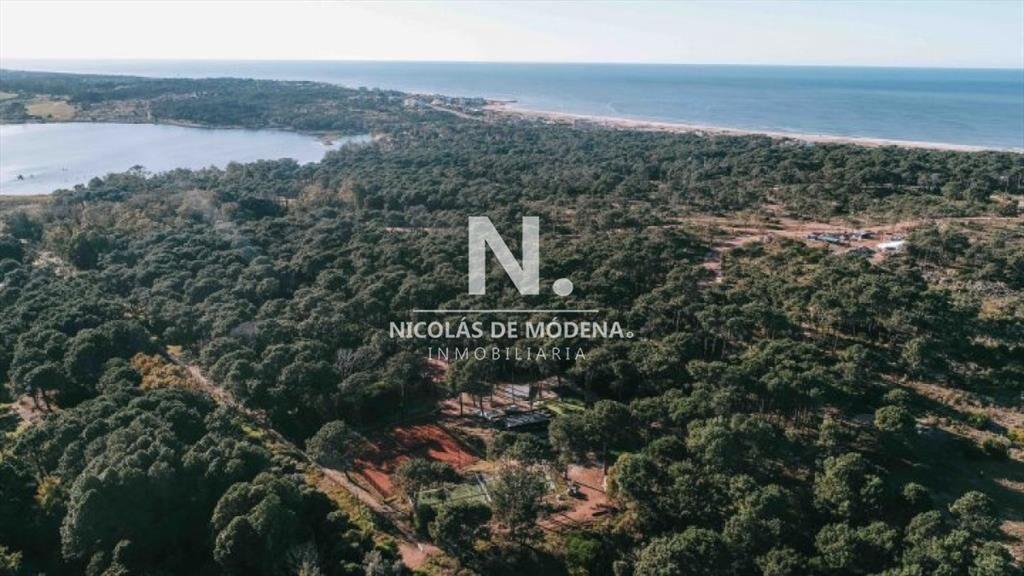 Lote en venta en Reserva Montoya, La Barra, con